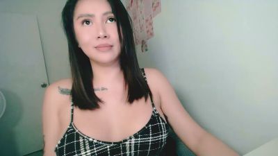 RiriStarr live cam on Cam4