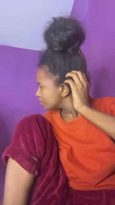 Ririh live cam on Cam4