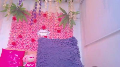Risitos_De_0ro_ live cam on Cam4