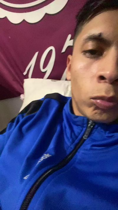 Riverodiego live cam on Cam4