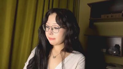 RobbynOlder webcam mujer en vivo desde Francia