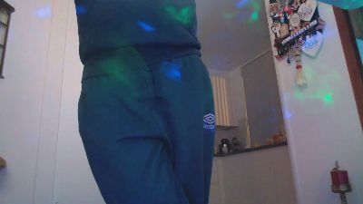 RobertDoof84 live cam on Cam4