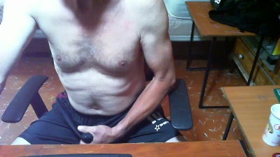 Roberto3102hot live cam on Cam4