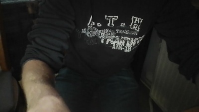 Robie_1976 live cam on Cam4