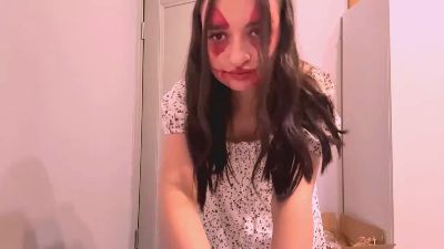 RobynSodachanh live cam on Cam4