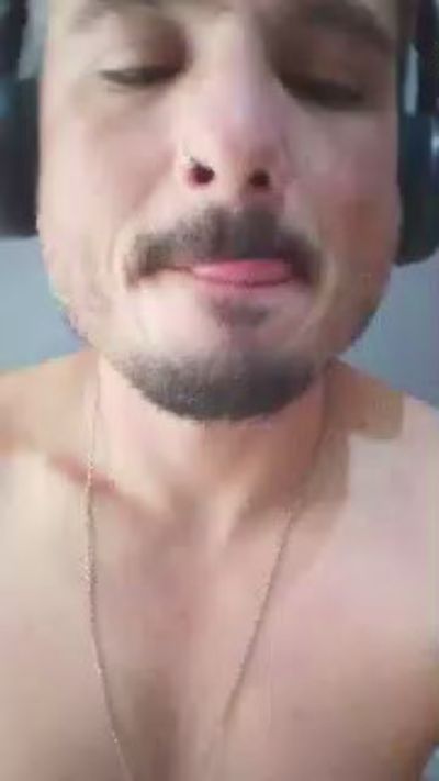 RodValentino live cam on Cam4