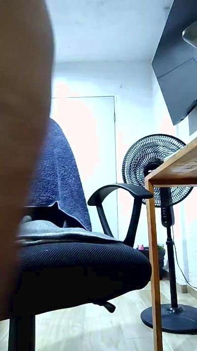 Rodant3 live cam on Cam4