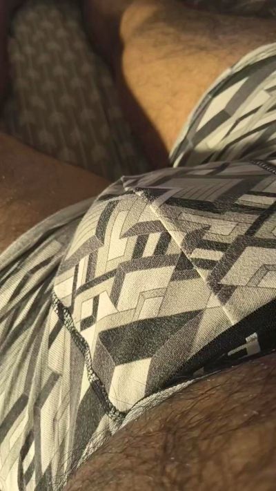 Rodrerick live cam on Cam4