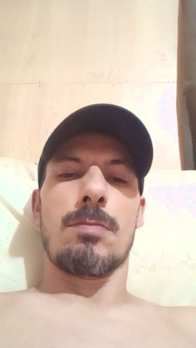 Rodrigo21CMGP live cam on Cam4