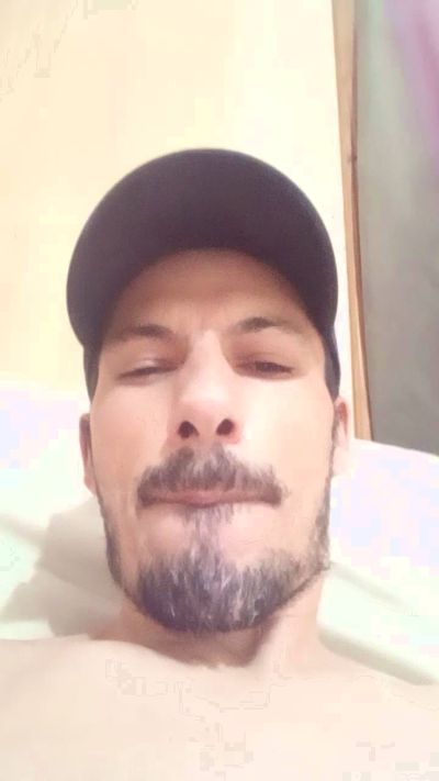 Rodrigo21CMGP live cam on Cam4