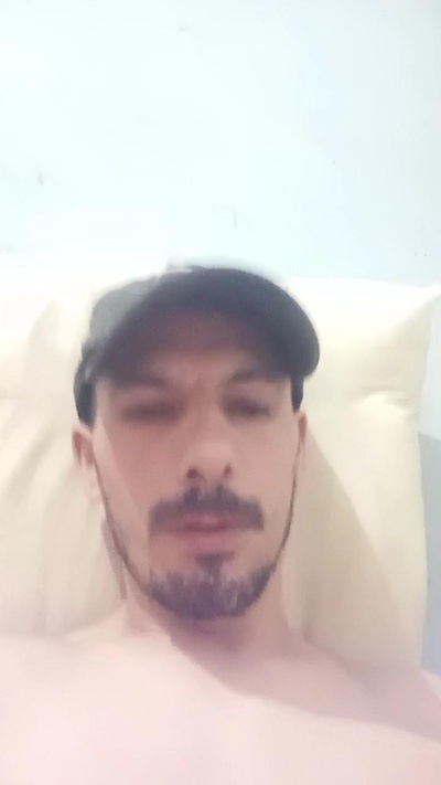 Rodrigo21CMGP live cam on Cam4