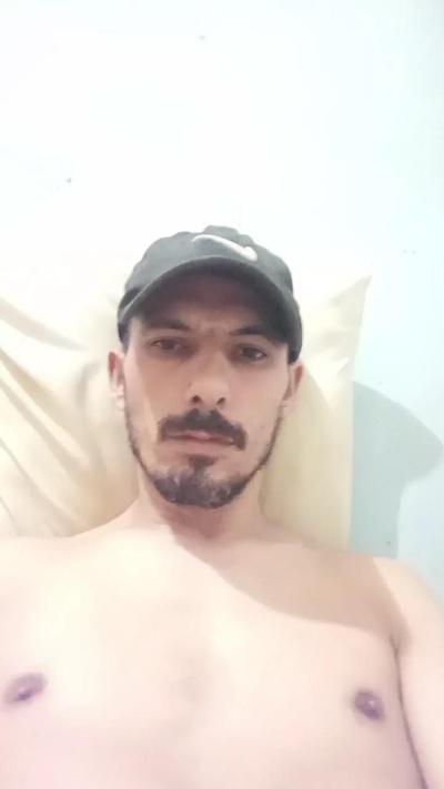 Rodrigo21CMGP live cam on Cam4