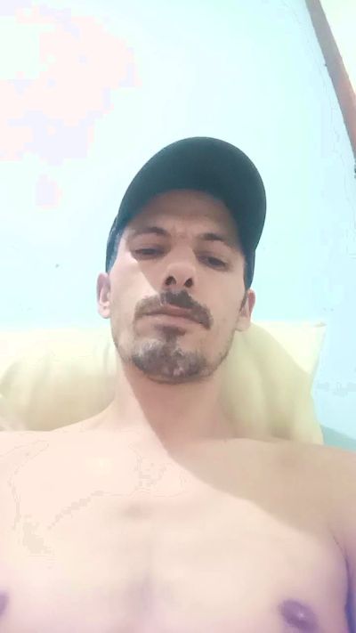Rodrigo21CMGP live cam on Cam4