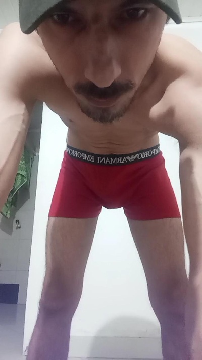 Rodrigo21CMGP live cam on Cam4