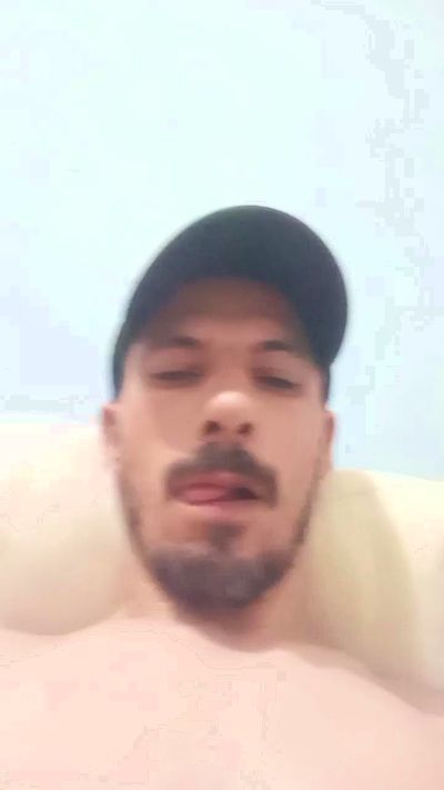 Rodrigo21CMGP live cam on Cam4