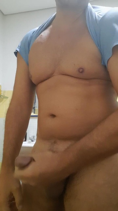 Rody1976 live cam on Cam4