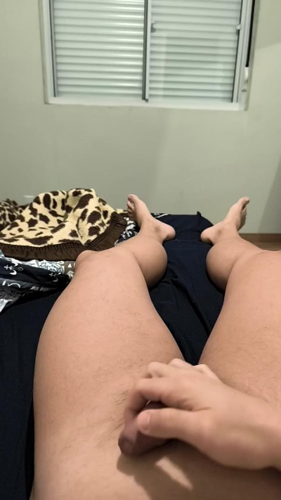 Roger632novo live cam on Cam4