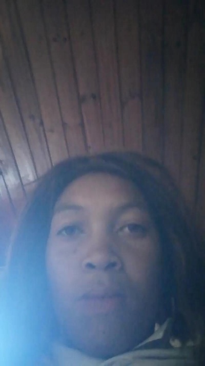Roginah live cam on Cam4