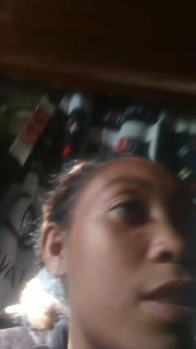Roginah live cam on Cam4