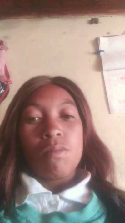 Roginah live cam on Cam4