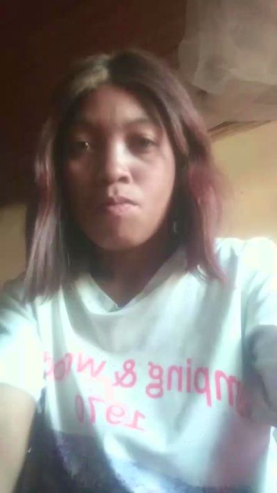 Roginah live cam on Cam4