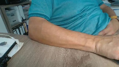 Rola311 live cam on Cam4