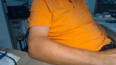 Rola311 live cam on Cam4