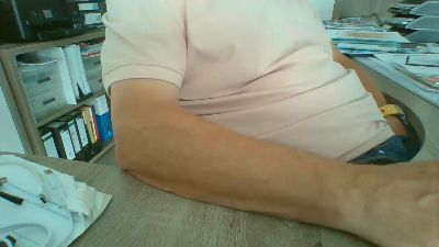 Rola311 live cam on Cam4