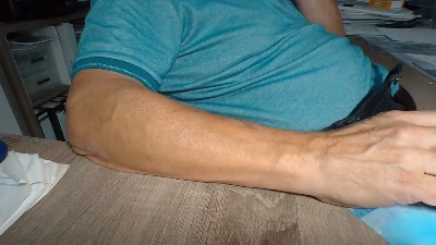 Rola311 live cam on Cam4