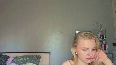 RolandeBaseler live cam on Cam4