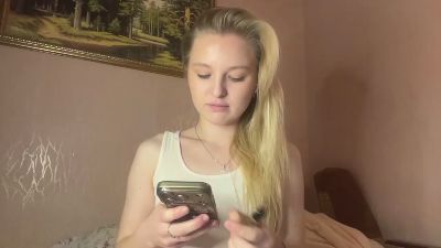 RolandeBaseler live cam on Cam4