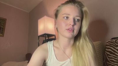 RolandeBaseler live cam on Cam4