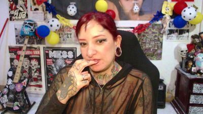 Rolandia_666 live cam on Cam4