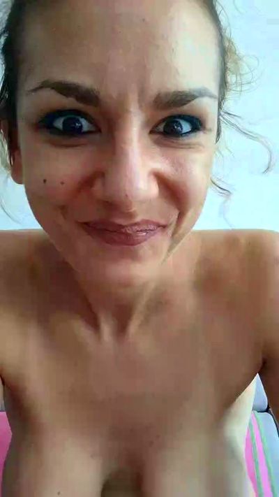RomaDea live cam on Cam4