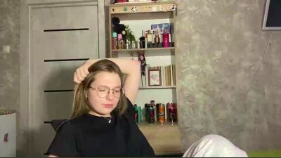 RomanaNoens live cam on Cam4