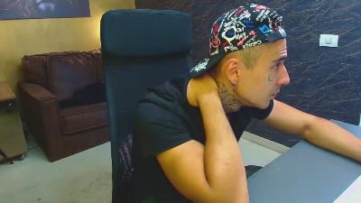 RomeoBoodhi live cam on Cam4