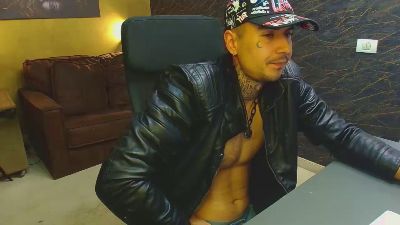 RomeoBoodhi live cam on Cam4