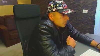 RomeoBoodhi live cam on Cam4
