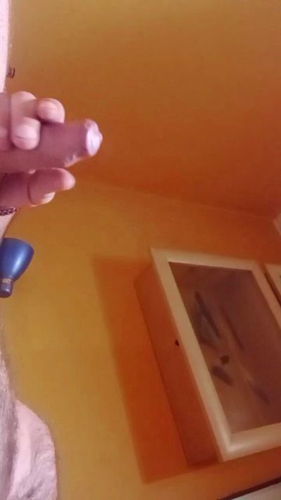 Ron69v live cam on Cam4