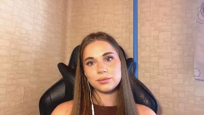 RonaQuaye live cam on Cam4