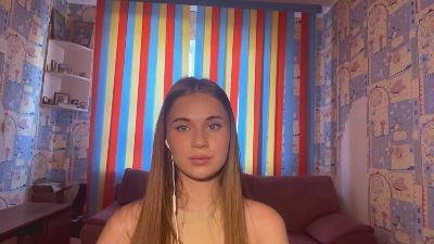 RonaQuaye live cam on Cam4