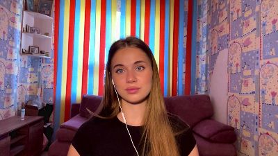 RonaQuaye live cam on Cam4