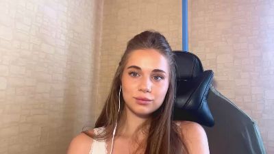 RonaQuaye live cam on Cam4