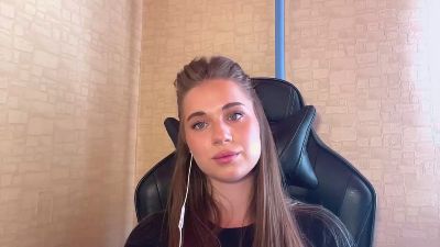 RonaQuaye live cam on Cam4