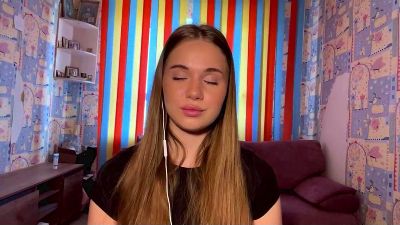 RonaQuaye live cam on Cam4
