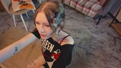 RonnieYannone live cam on Cam4