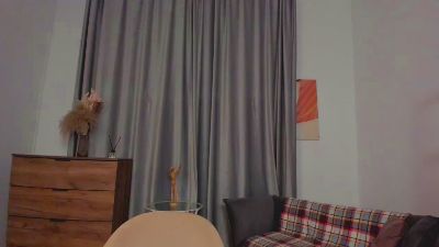 RonnieYannone live cam on Cam4