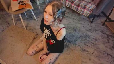 RonnieYannone live cam on Cam4