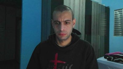 Ronnishotx live cam on Cam4