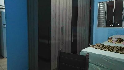 Ronnishotx live cam on Cam4